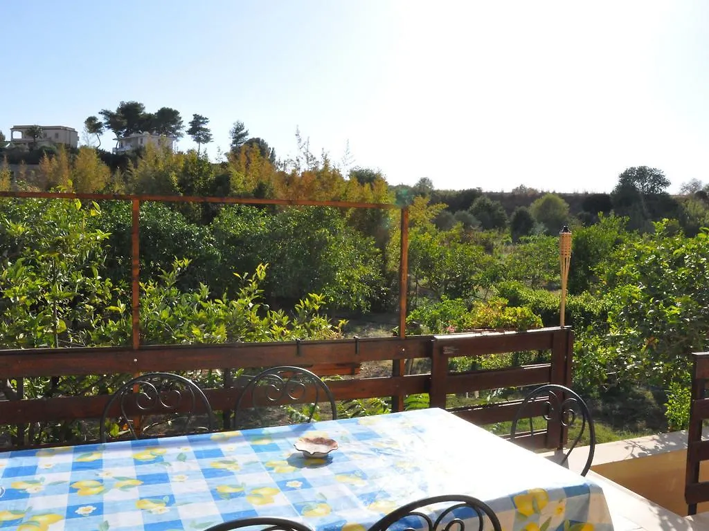 Holiday home Belvilla By Oyo Casa Del Limoneto Noto Marina Lido di Noto Italy